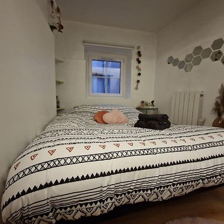 Studio Cosy - Coeur Du Vieux Lyon Apartamento Exterior foto