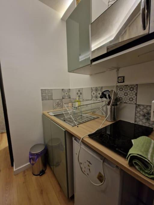 Studio Cosy - Coeur Du Vieux Lyon Apartamento Exterior foto